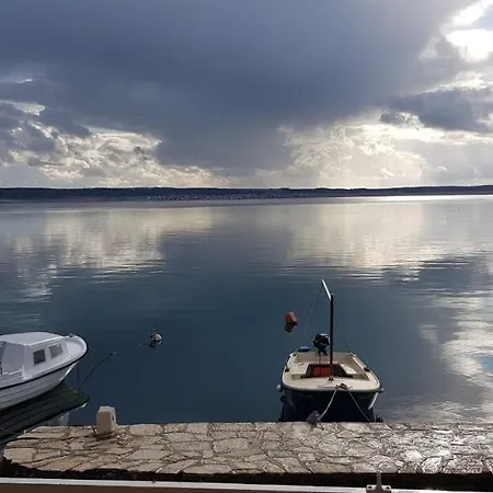 Holiday home Kuca Za Odmor Jelena Starigrad Paklenica
