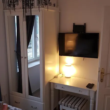 Dom wakacyjny Kuca Za Odmor Jelena *